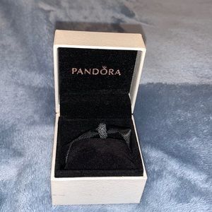 Gray textured Pandora bead